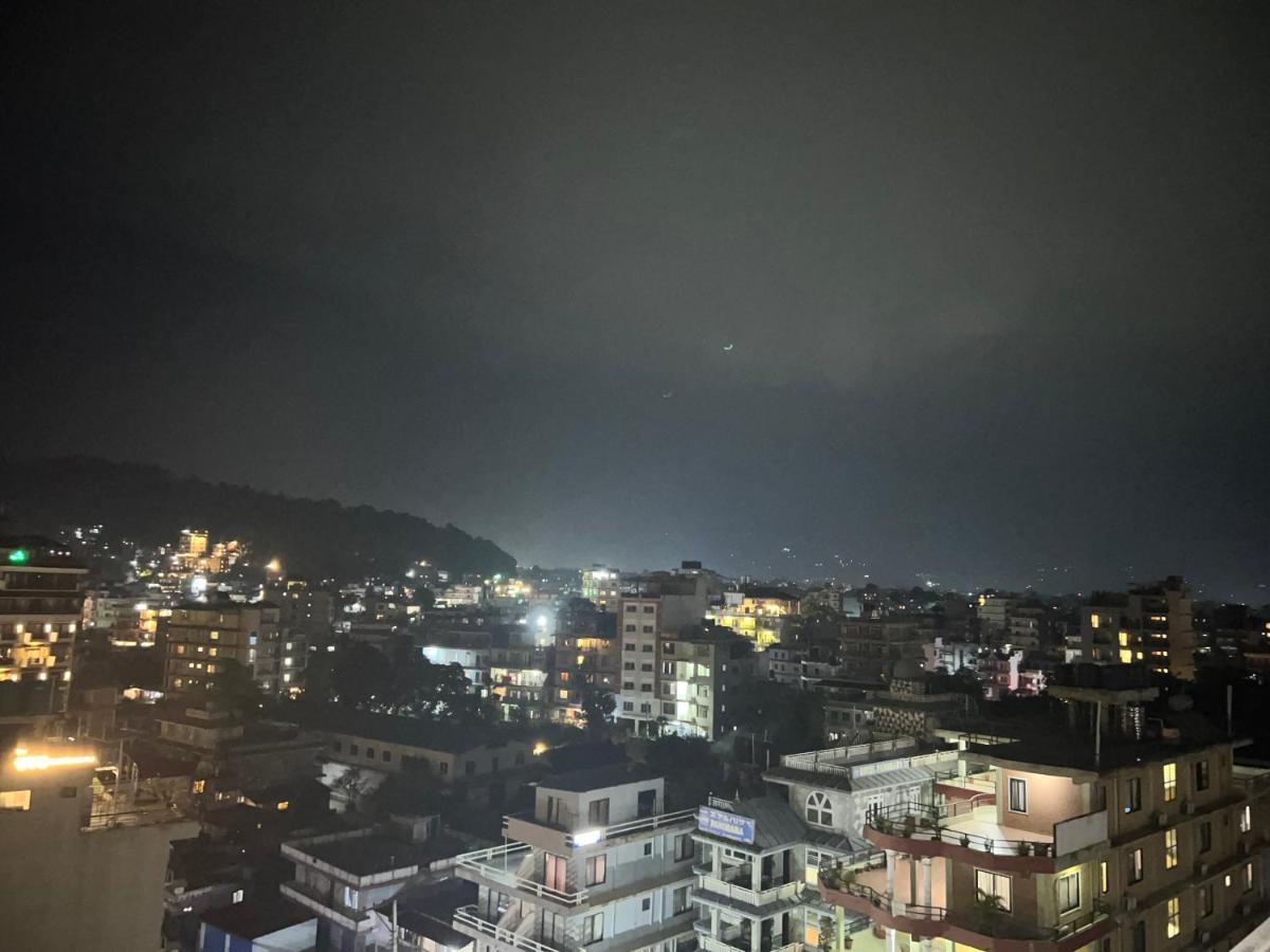 Hotel Murano Pokhara Eksteriør bilde
