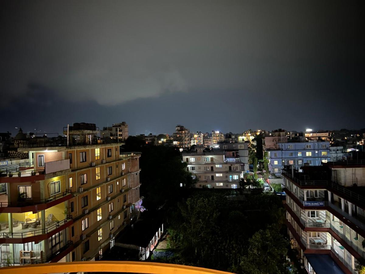 Hotel Murano Pokhara Eksteriør bilde
