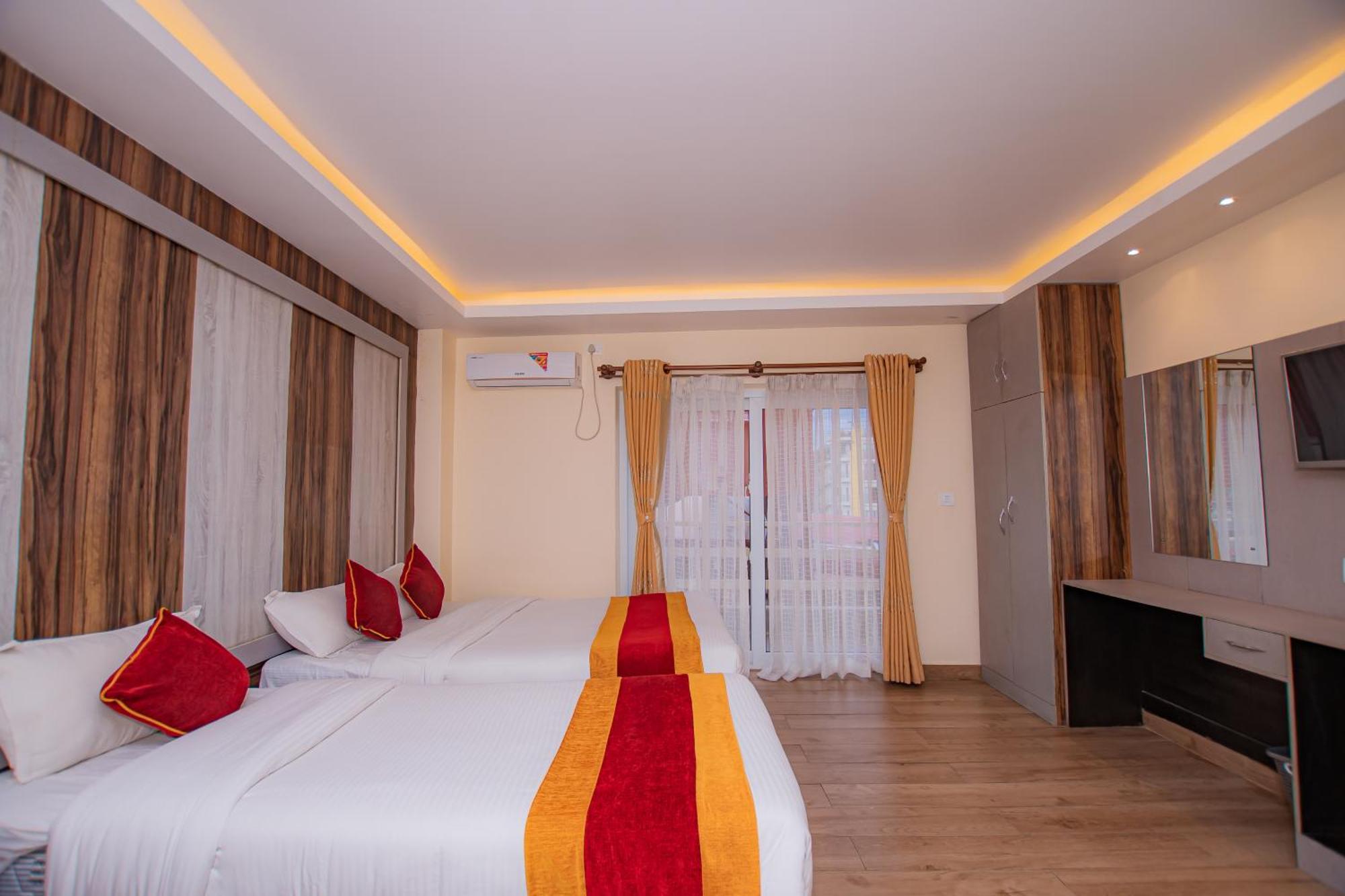 Hotel Murano Pokhara Eksteriør bilde