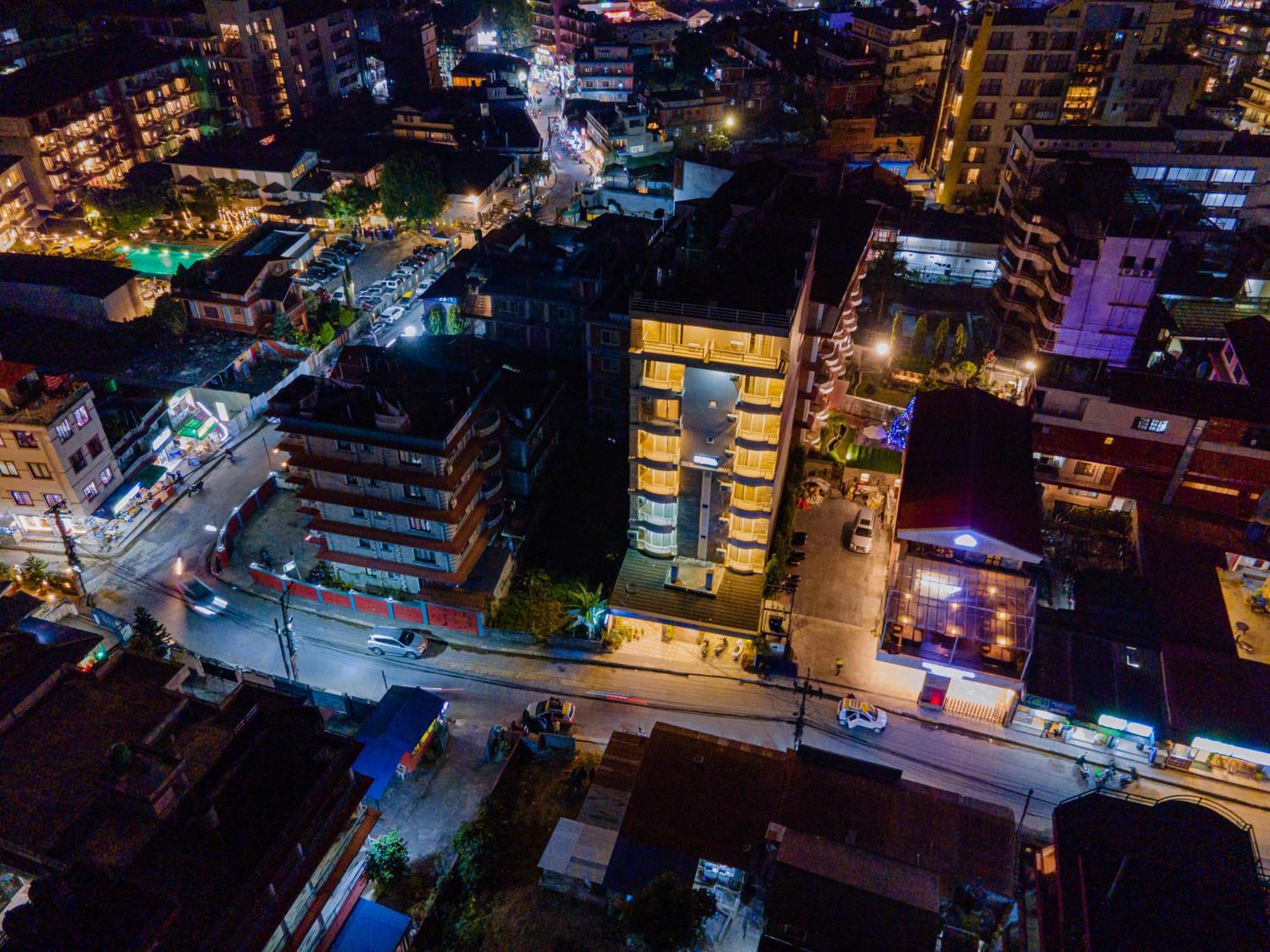 Hotel Murano Pokhara Eksteriør bilde